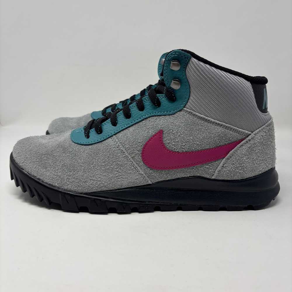 Nike Hoodland Mens 11 Particle Grey Bright Magenta Sneaker Boots CU1585-001 New